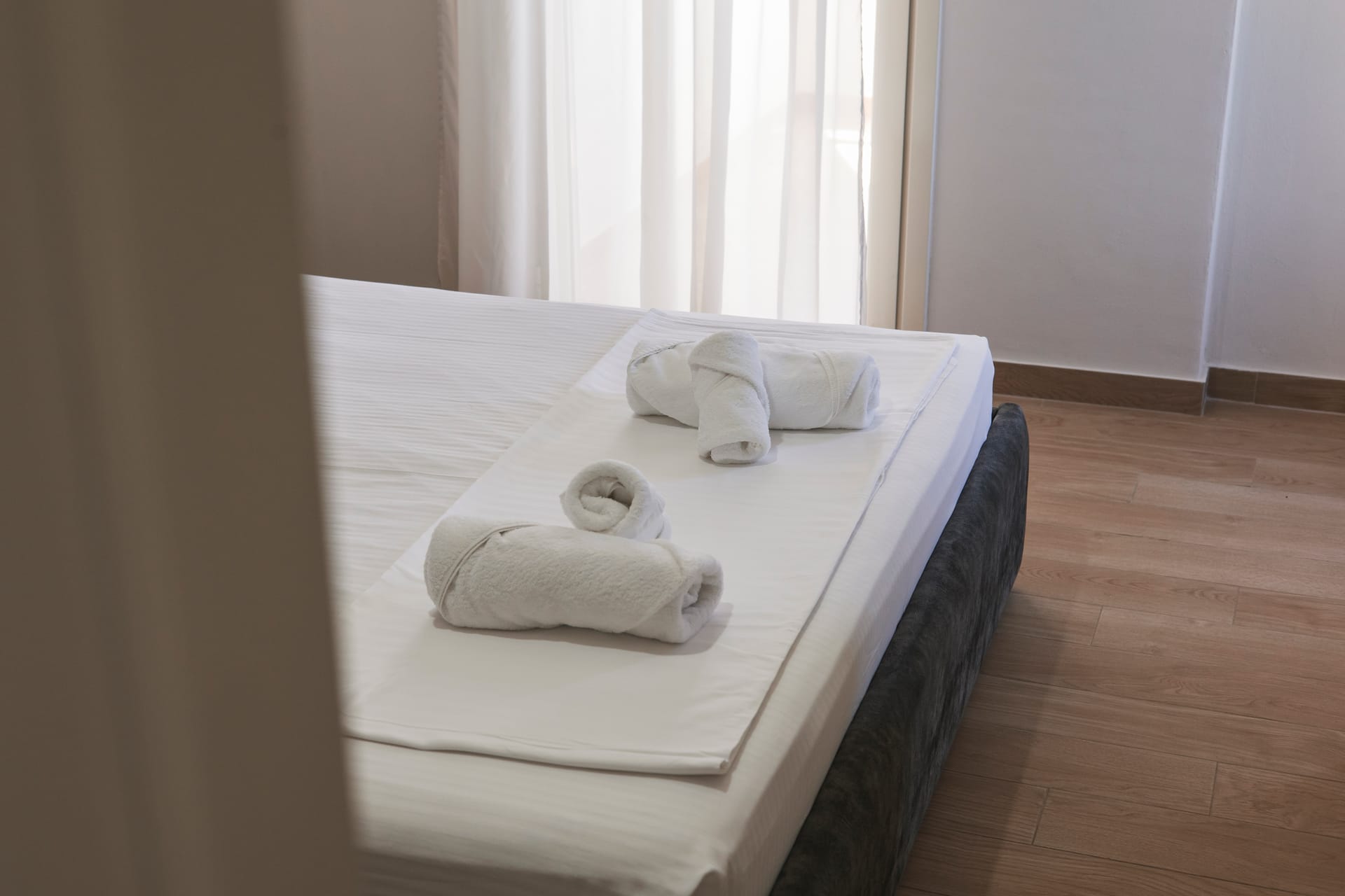 Deluxe Suite with Sea View - 4