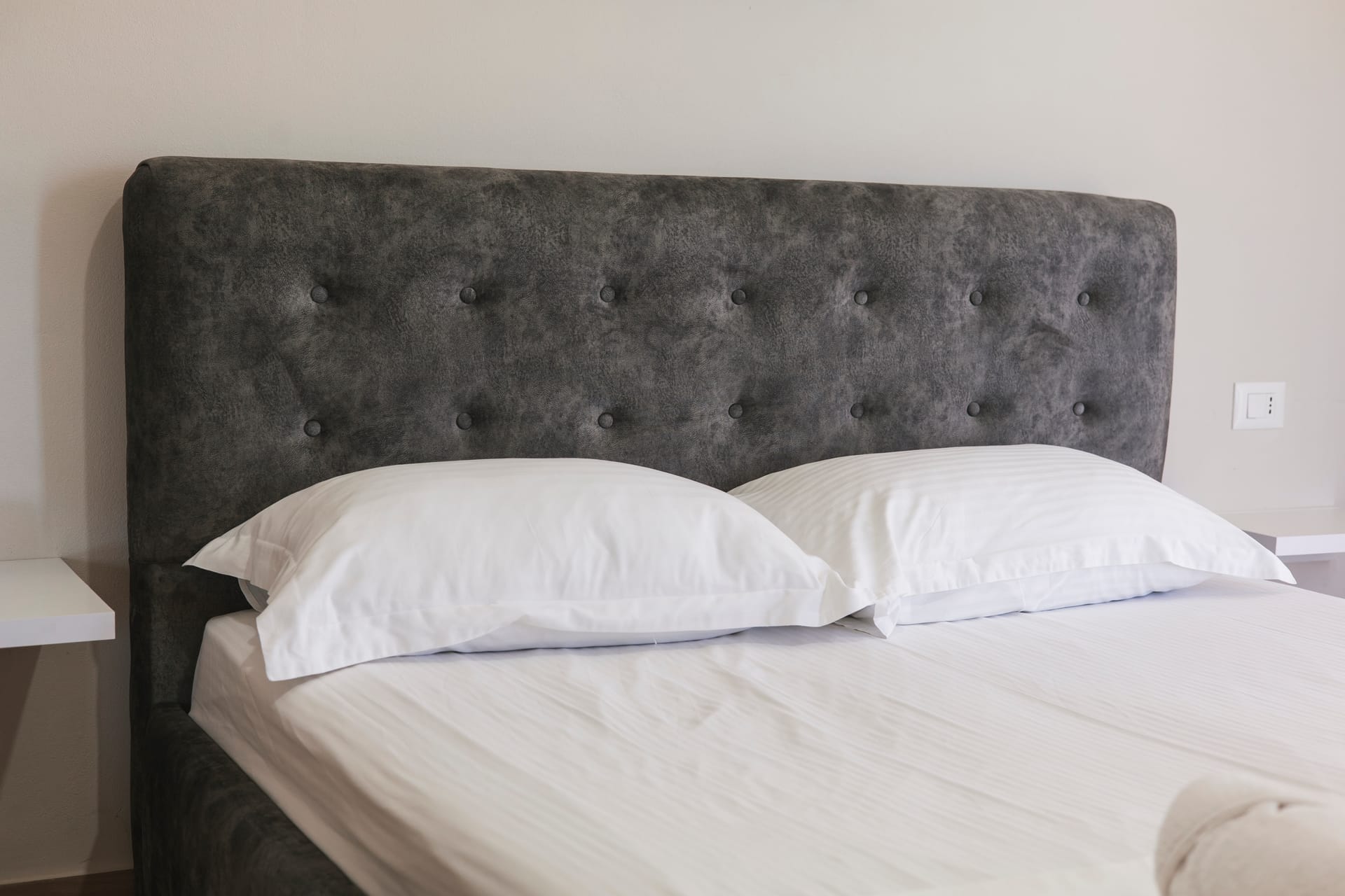 Deluxe Suite with Sea View - 11