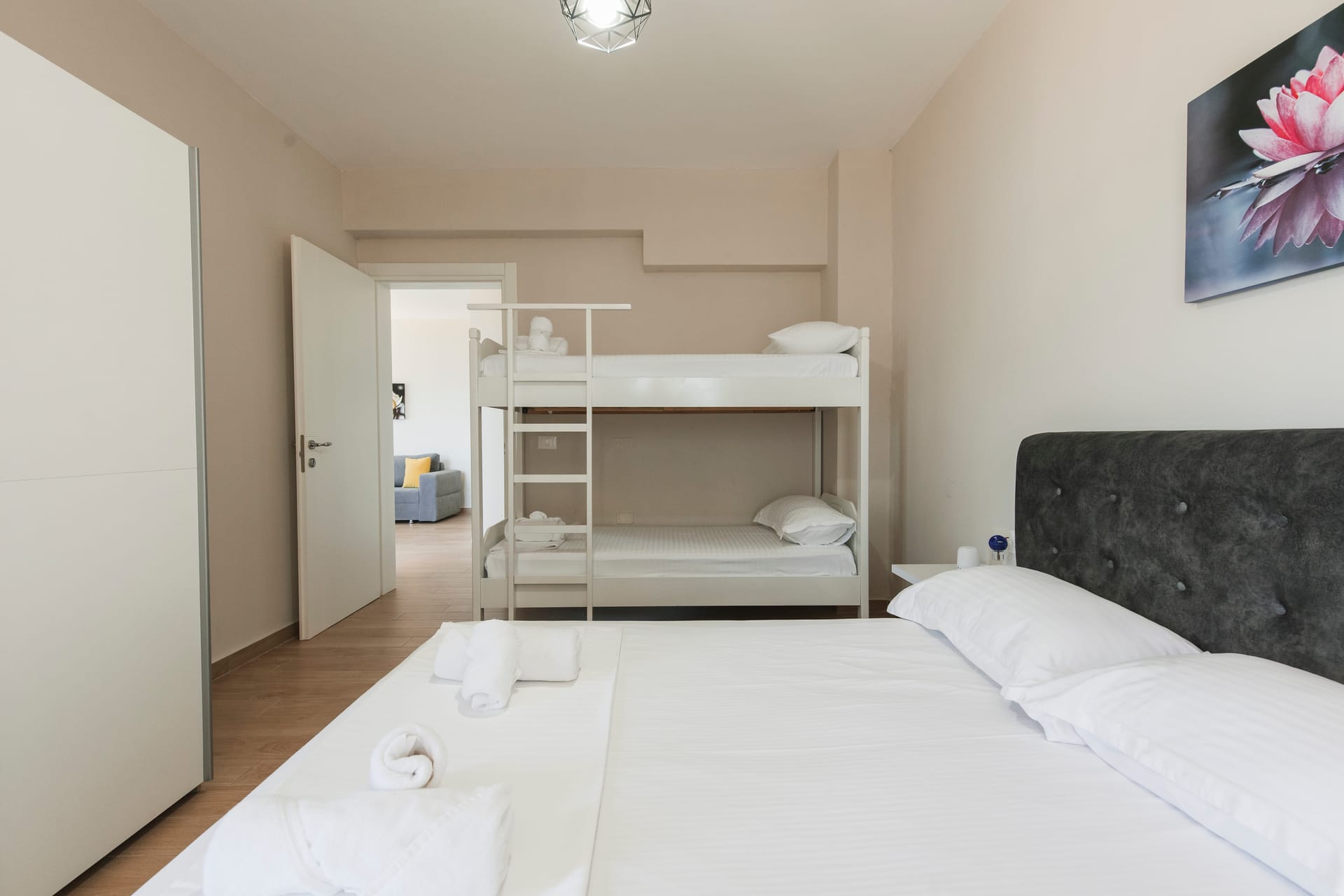 Deluxe Suite with Sea View - 17