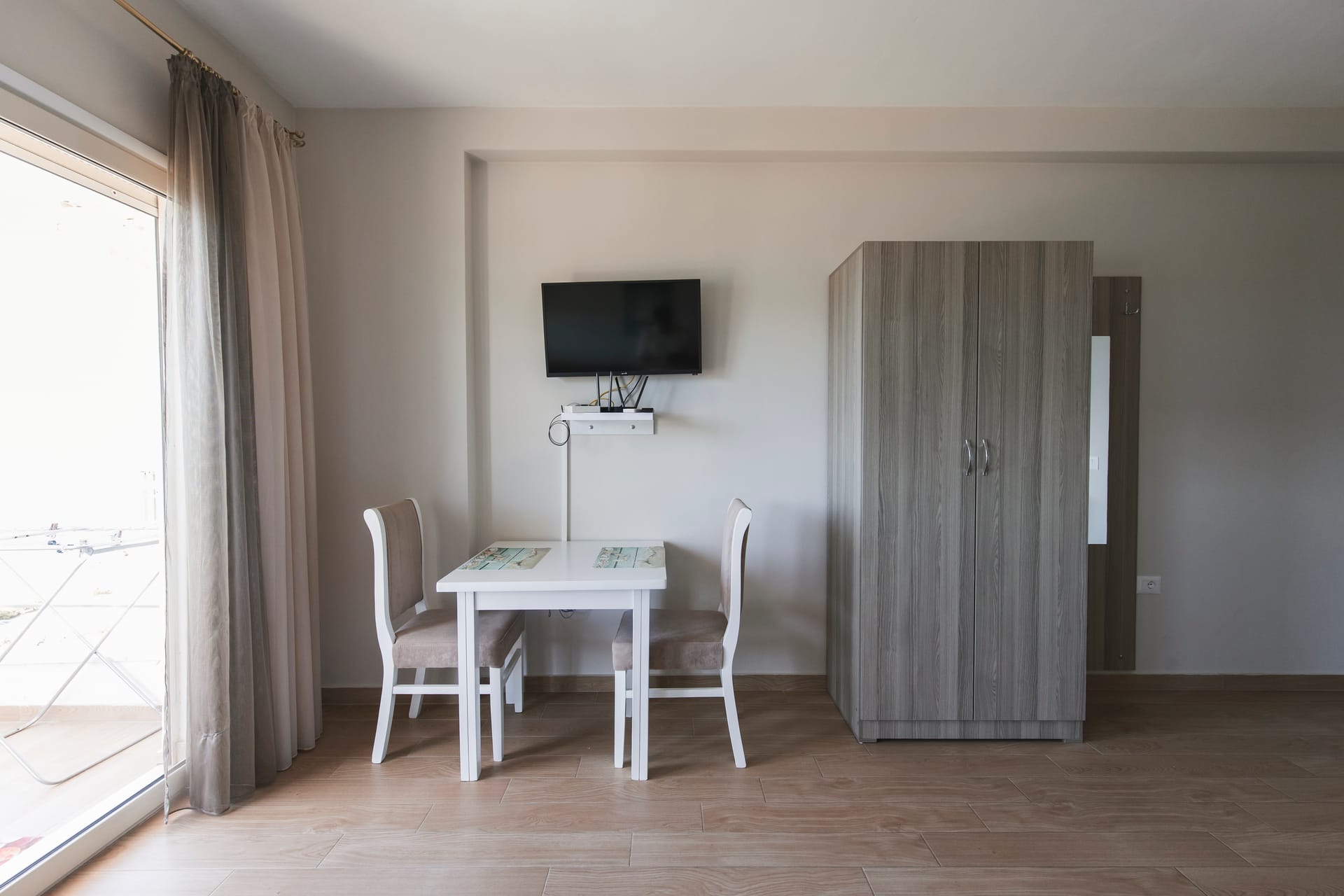 Twin Room with Sea View - 7