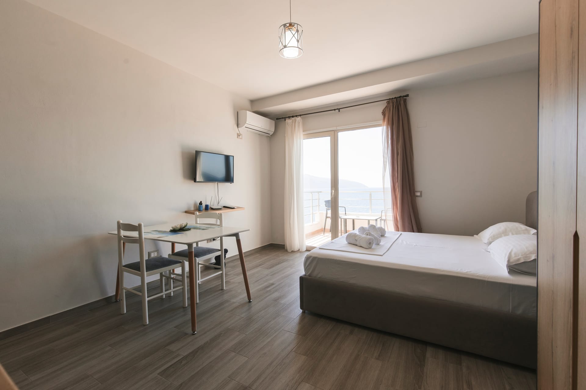 Panoramic Double Room - 1