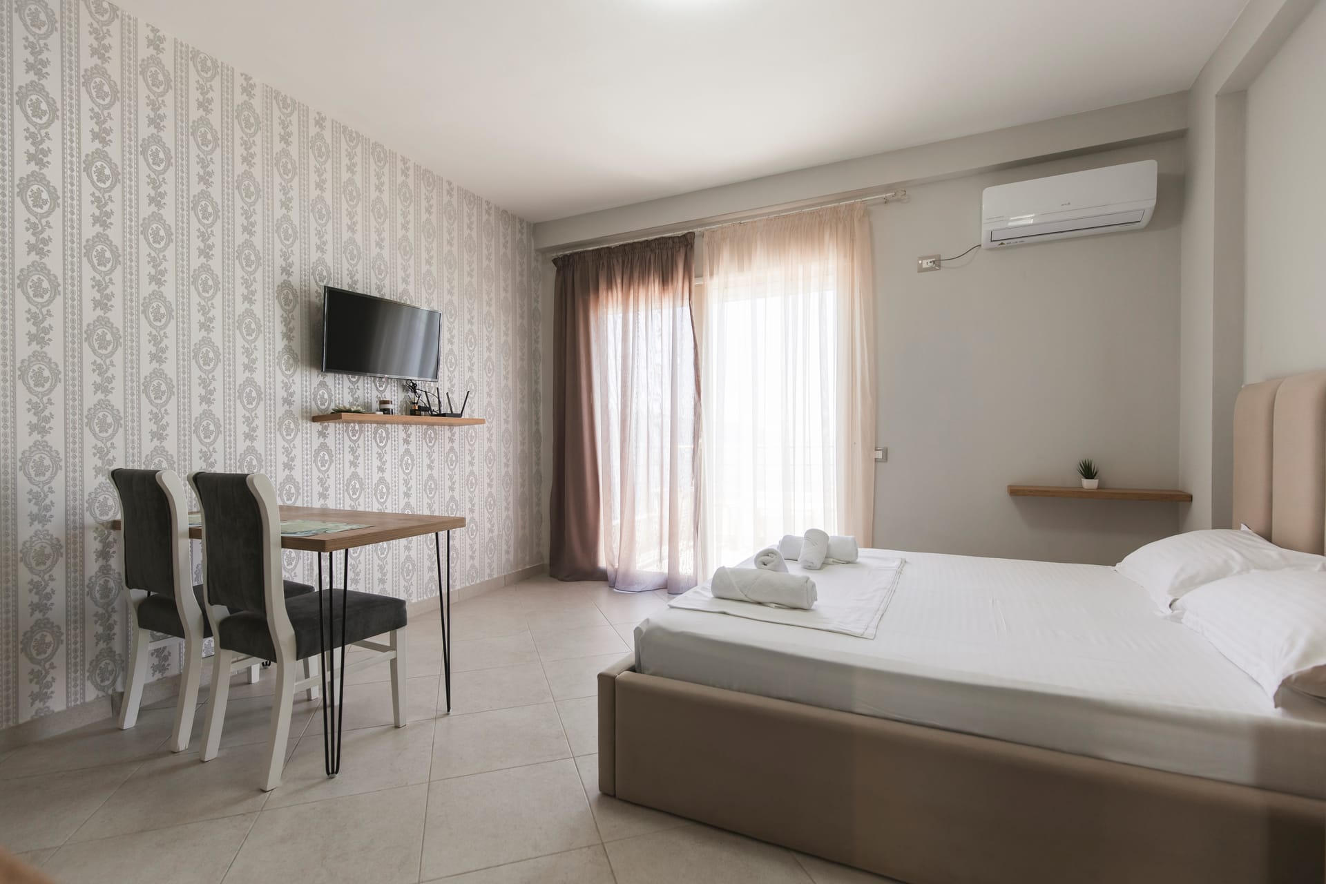 Standard Double Room - 1
